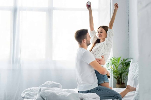 Quelles méthodes pour renforcer l'engagement des citoyens dans les décisions politiques locales ?